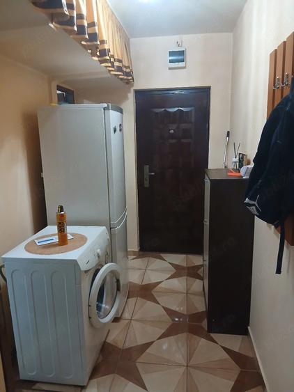 Apartament cu 2 camere nedecomandat în Poștei - Bucov