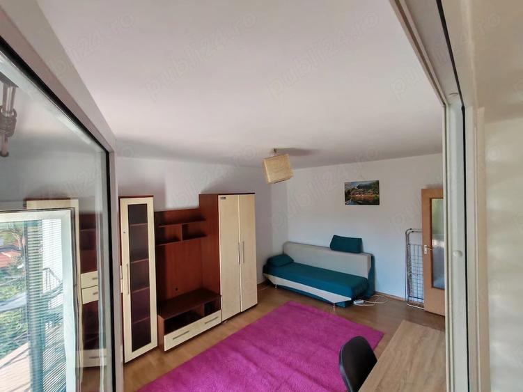 Garsonieră decomandată în Câmpului