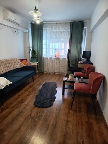 Apartament cu 2 camere semidecomandat, mobilat în Ștefan cel Mare