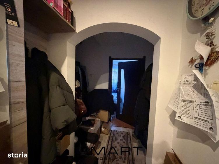 Apartament cu 3 camere decomandat, mobilat în Vasile Aaron