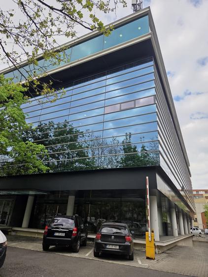Birou, de 432.79998779297 mp, în Herăstrău