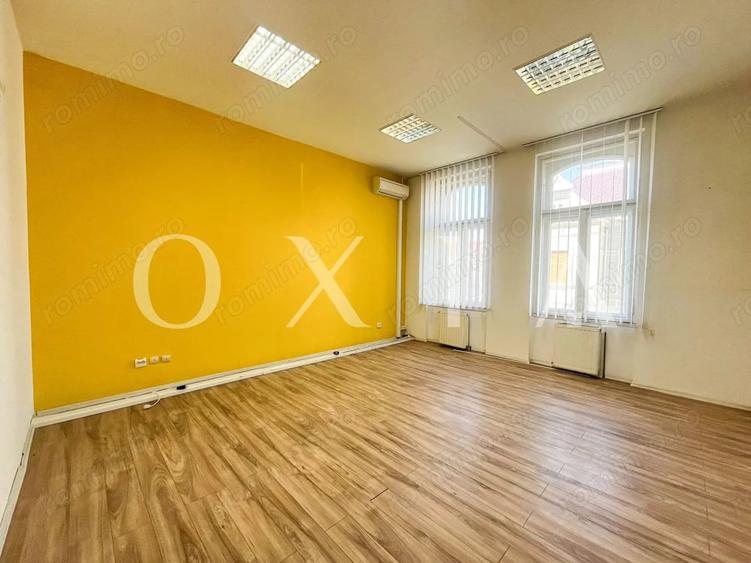 Spațiu comercial, de 200 mp, în P-ța Maria