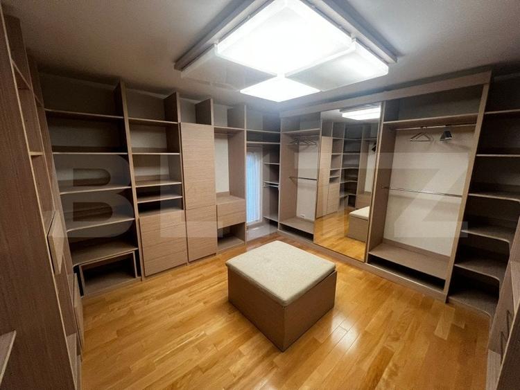 Duplex cu 5 camere cu Canalizare în Aradului