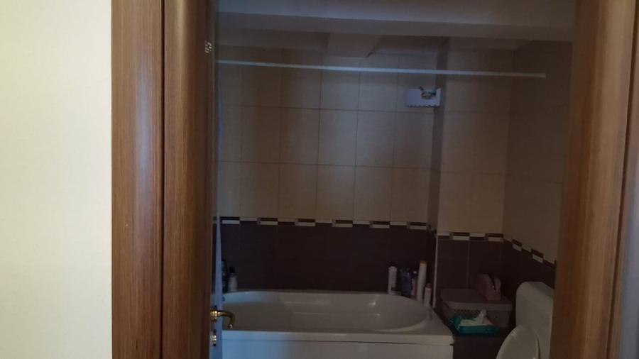 Apartament decomandat în Drumul Taberei