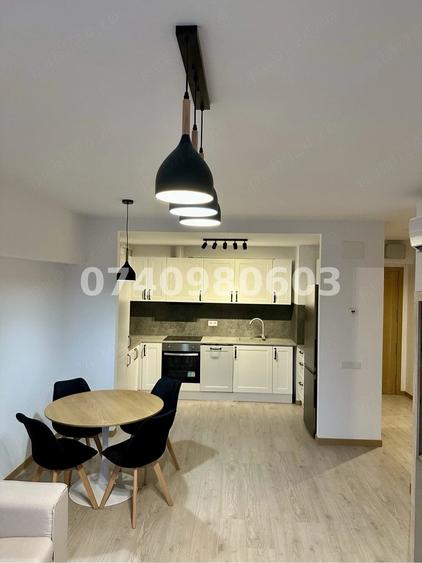 Apartament cu 2 camere semidecomandat în Ghencea