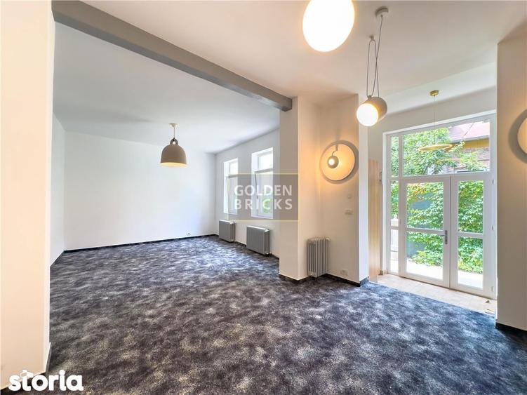 Casă cu 5 camere cu Teren 350 Mp în Unirii