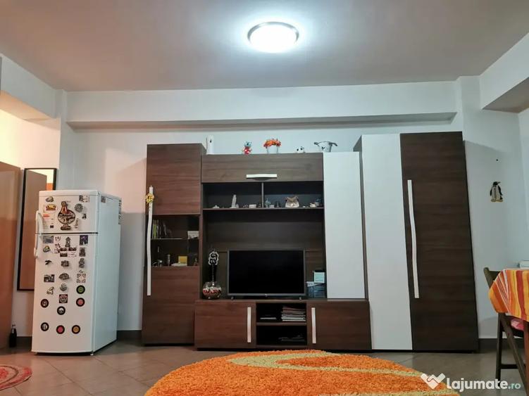 Garsonieră semidecomandată în Central