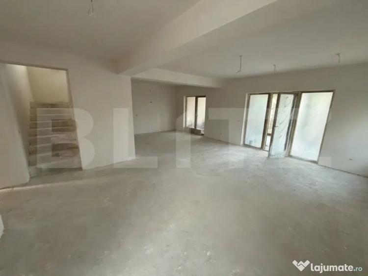 Casă cu 4 camere cu Teren 454 Mp în Central