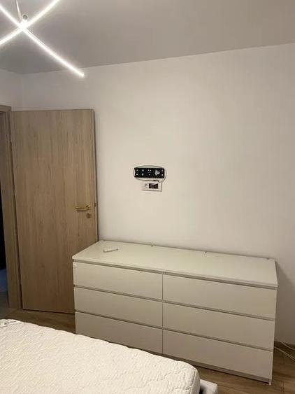 Apartament cu 2 camere decomandat, mobilat în Drumul Taberei