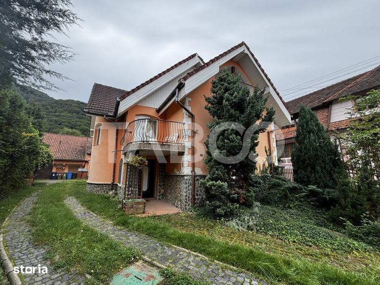 Casa de inchiriat 5 camere + curte ideala pentru muncitori - 12