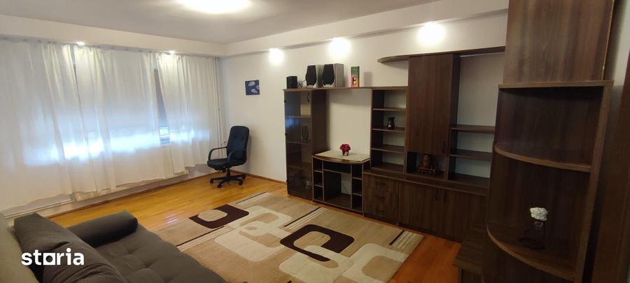 Garsonieră în Craiovița Nouă