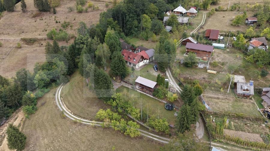 Hotel/Pensiune, de 223 mp, în Botești (Câmpeni)