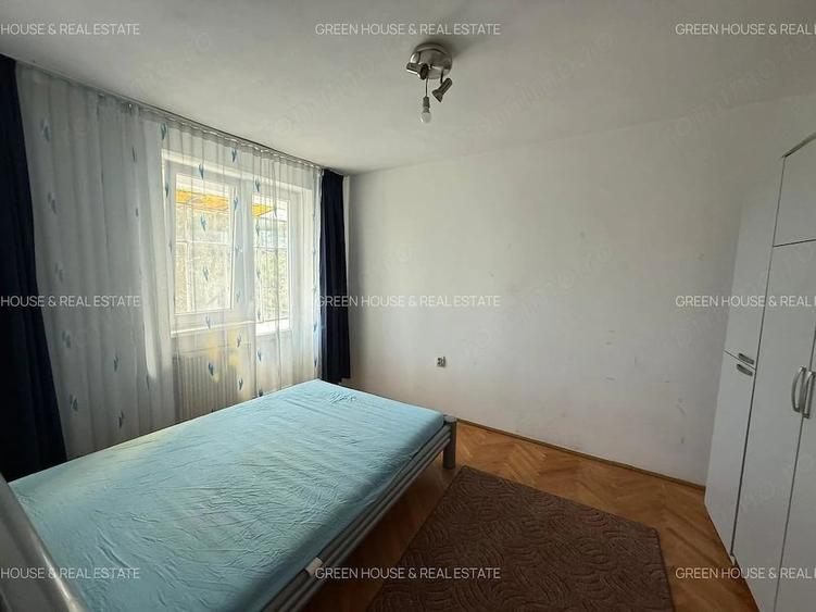 Apartament cu 2 camere semidecomandat în Piața Centrală