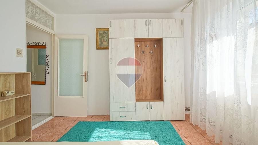 Apartament cu 2 camere decomandat în Gemenii