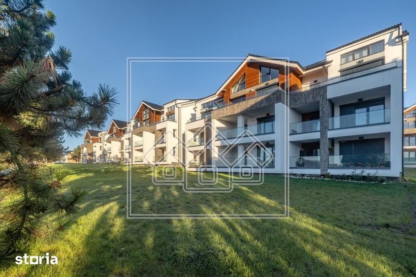 Apartament cu 3 camere decomandat în Cristian
