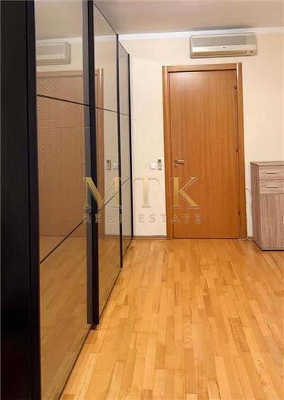 Duplex cu 6 camere cu Piscina în Pipera