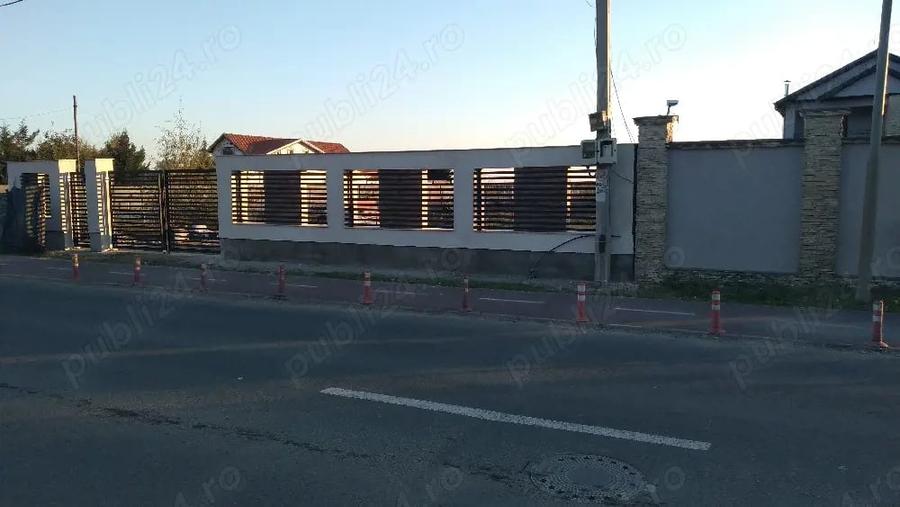 Teren de 6500 mp, în Petrești