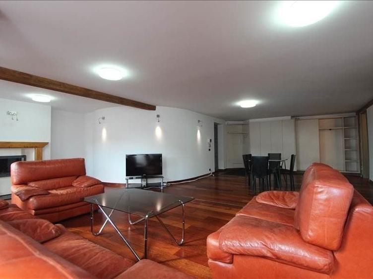 Apartament cu 2 camere decomandat, mobilat în Ultracentral