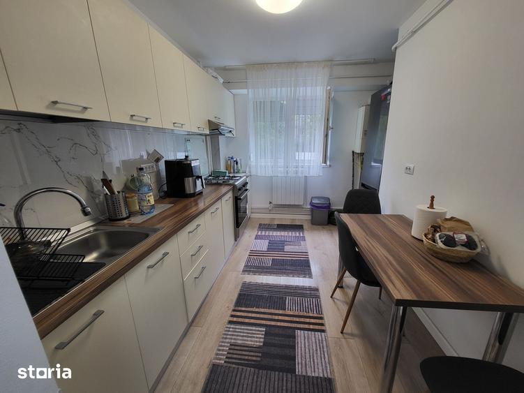 Apartament cu 2 camere decomandat în Mazepa 2