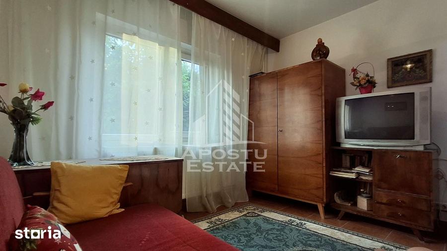 Apartament cu 2 camere semidecomandat în Micălaca