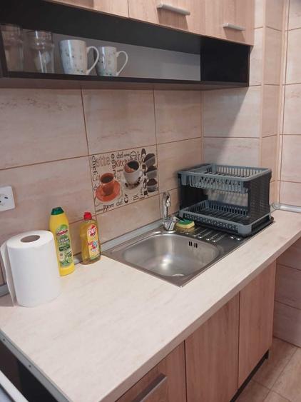 Garsonieră semidecomandată în Titan