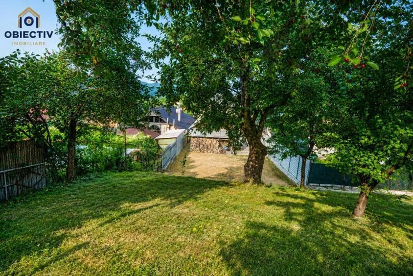 Casă cu Teren 656 Mp în Sărata