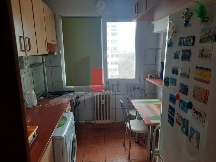 Apartament cu 2 camere circular în Titan