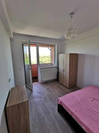 Apartament cu 2 camere semidecomandat în Lunca Cetățuii