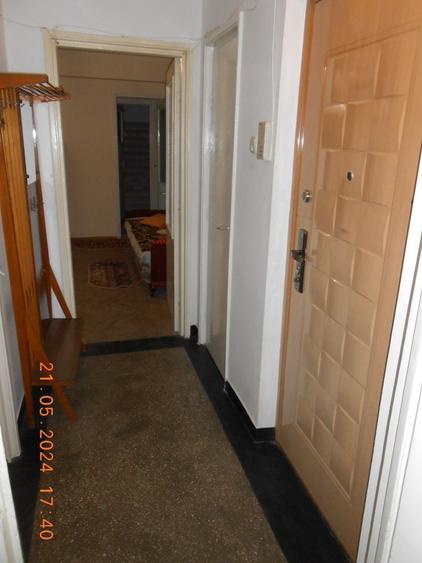 Apartament cu 3 camere decomandat în Calea Galați