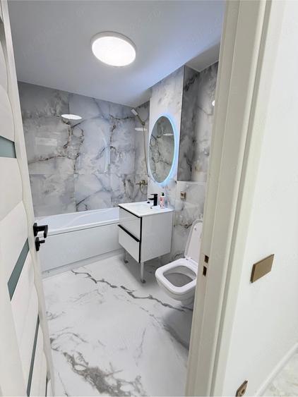 Apartament cu 2 camere semidecomandat în Central