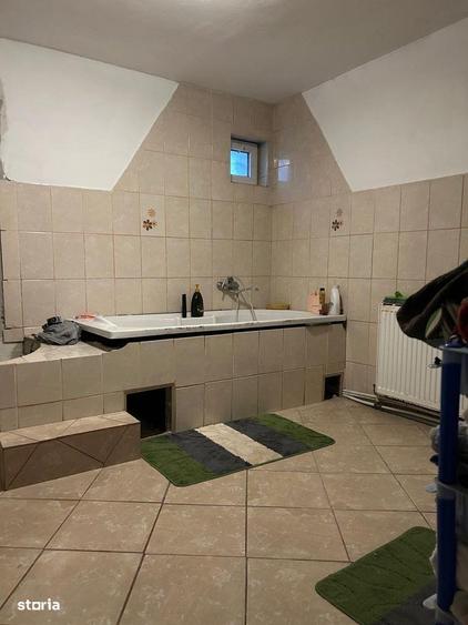 Casa - zona Pd de Piatra - Cantemir - 12