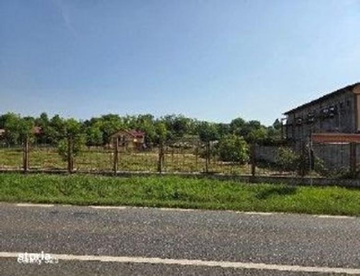 Spațiu comercial, în Salcea