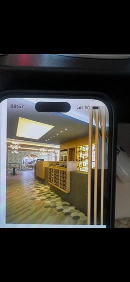Spațiu comercial, de 1,400 mp, în Central