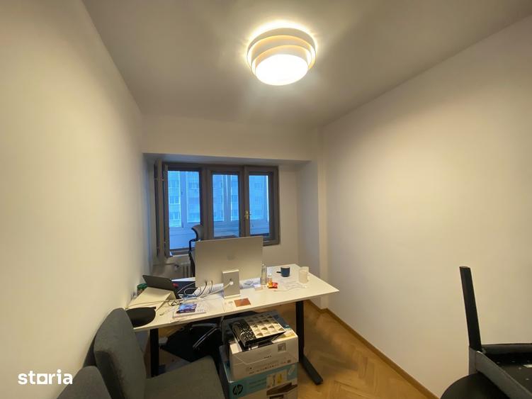 Apartament cu 3 camere semidecomandat, mobilat în Grivița