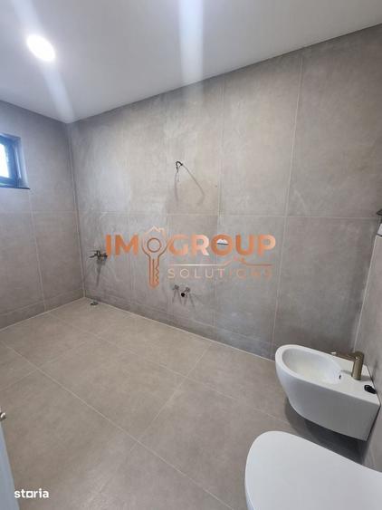 Casă cu 4 camere cu Teren 494 Mp în Aroneanu