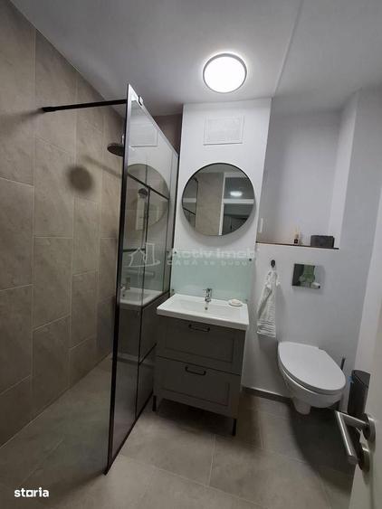Apartament cu 3 camere decomandat, mobilat în Tineretului
