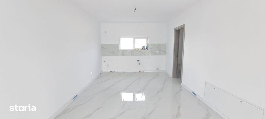 Casă cu 4 camere cu Canalizare în Joița