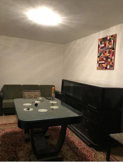 Apartament cu 3 camere decomandat în Colentina