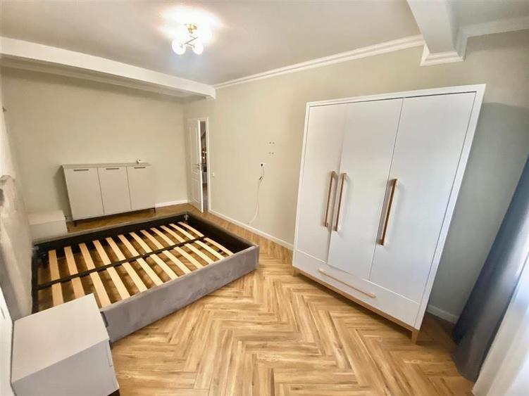 Casă cu 4 camere cu Teren 505 Mp în Sânmartin