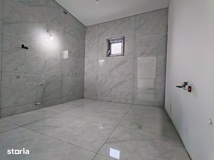 Casă cu 3 camere cu Teren 200 Mp în Valu lui Traian