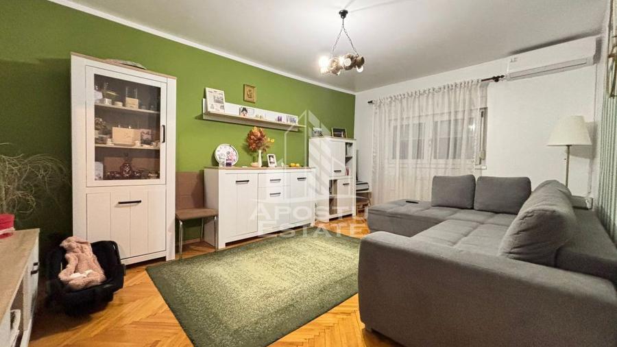 Apartament cu 3 camere decomandat în Soarelui