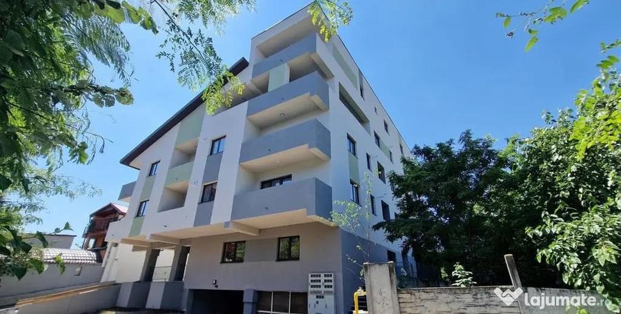 Apartament cu 2 camere decomandat în Păcii