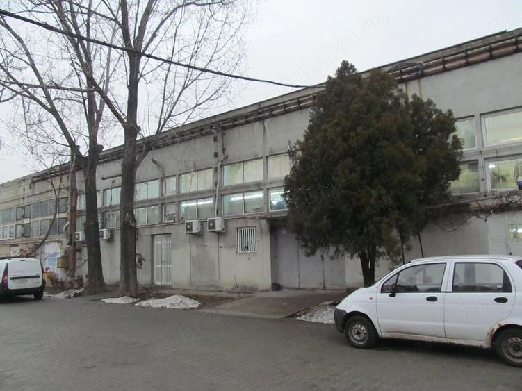 Spațiu comercial, de 600 mp, în Central