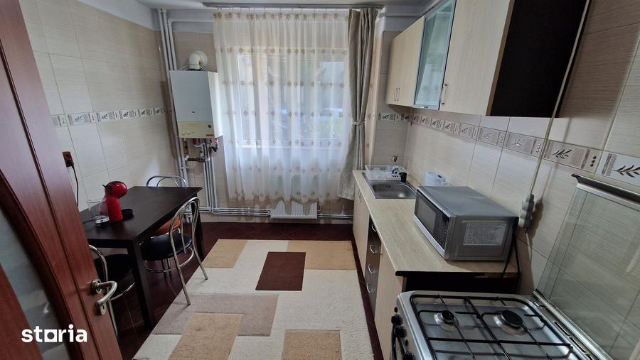 Apartament cu 2 camere semidecomandat în Central
