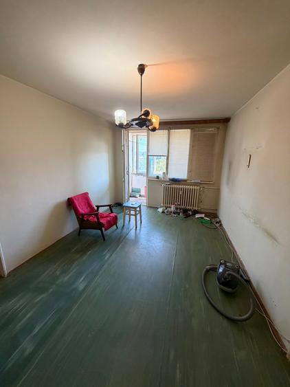 Apartament cu 2 camere semidecomandat în Vitan