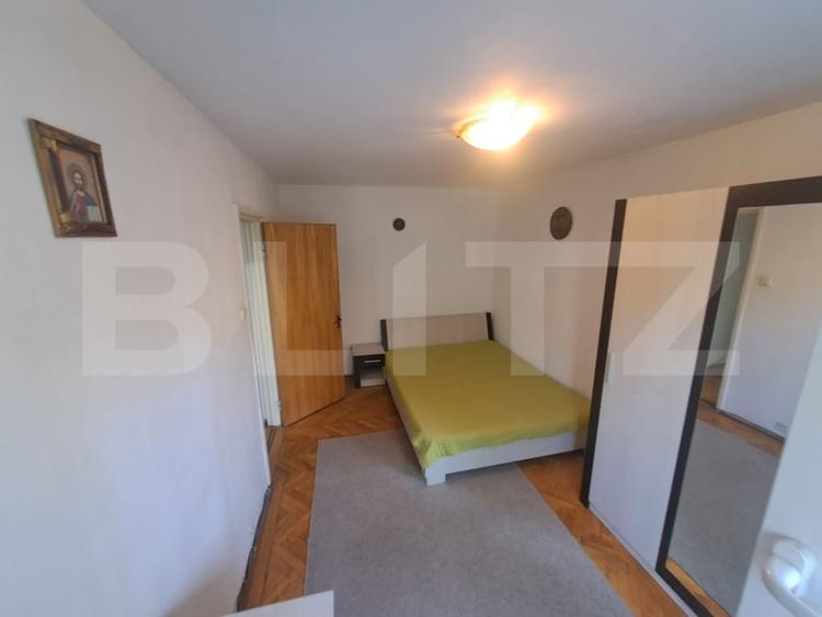 Apartament cu 2 camere semidecomandat, mobilat în Centrul Civic