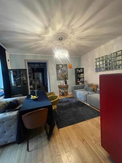 Apartament cu 3 camere în Universitate
