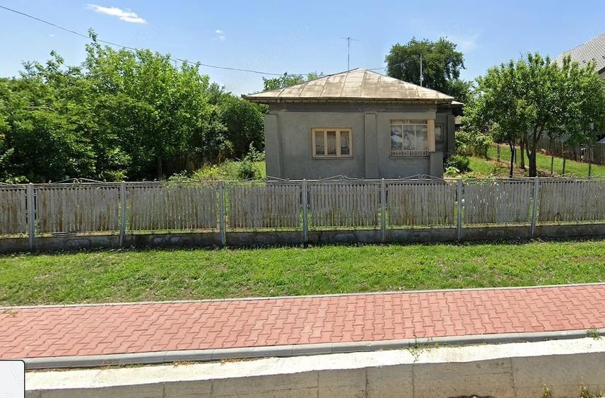 Teren de 1875 mp, în Central