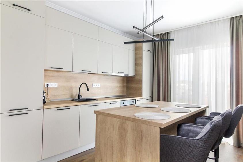 Apartament cu 3 camere semidecomandat în Mănăștur