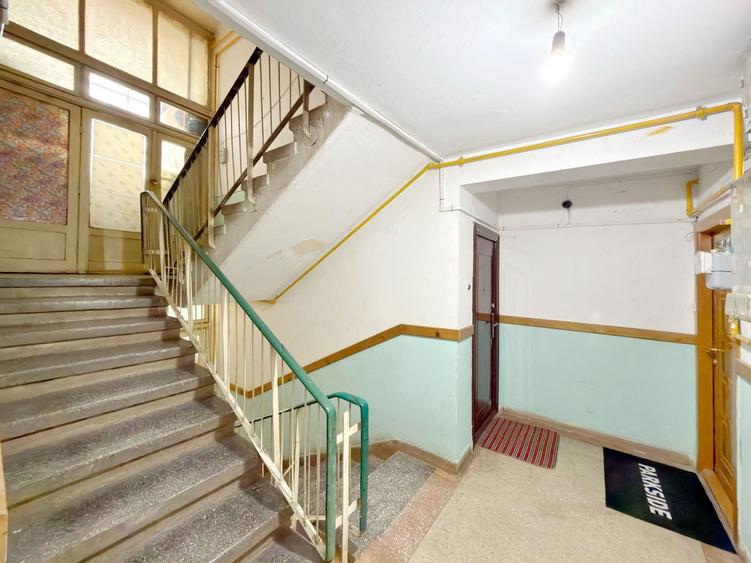 Apartament cu 2 camere semidecomandat, mobilat în Kiseleff